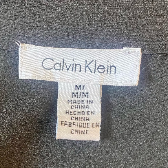 Preowned Calvin Klein women’s blouse size medium - Picture 3 of 5
